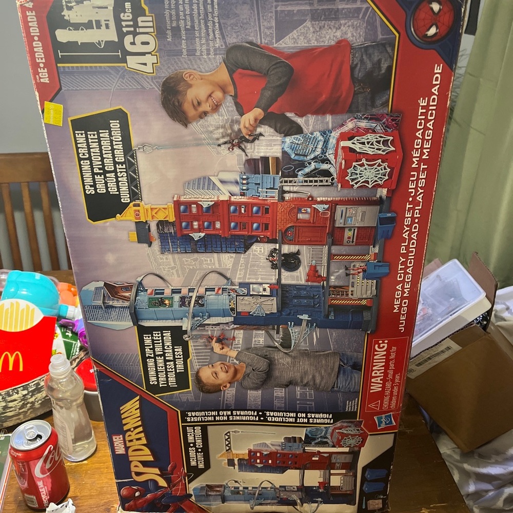 Spider-Man mega city play set new in box